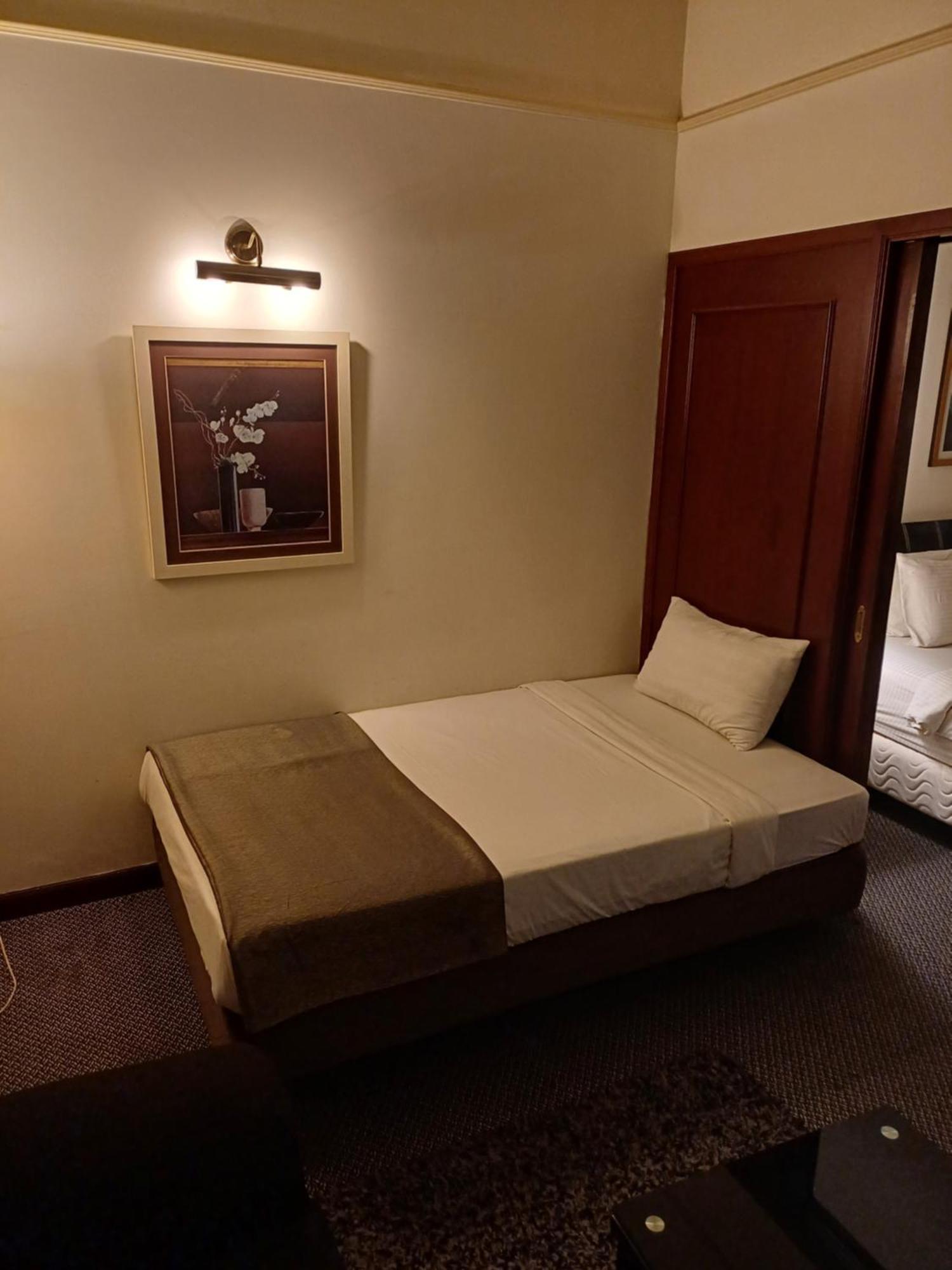 Times Square Grand Service Suite Kuala Lumpur Oda fotoğraf